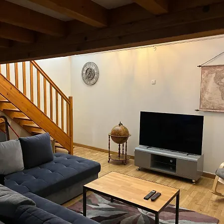 아파트 Loft Canut 70m2 Tout Equipe 칼루레 쿠르